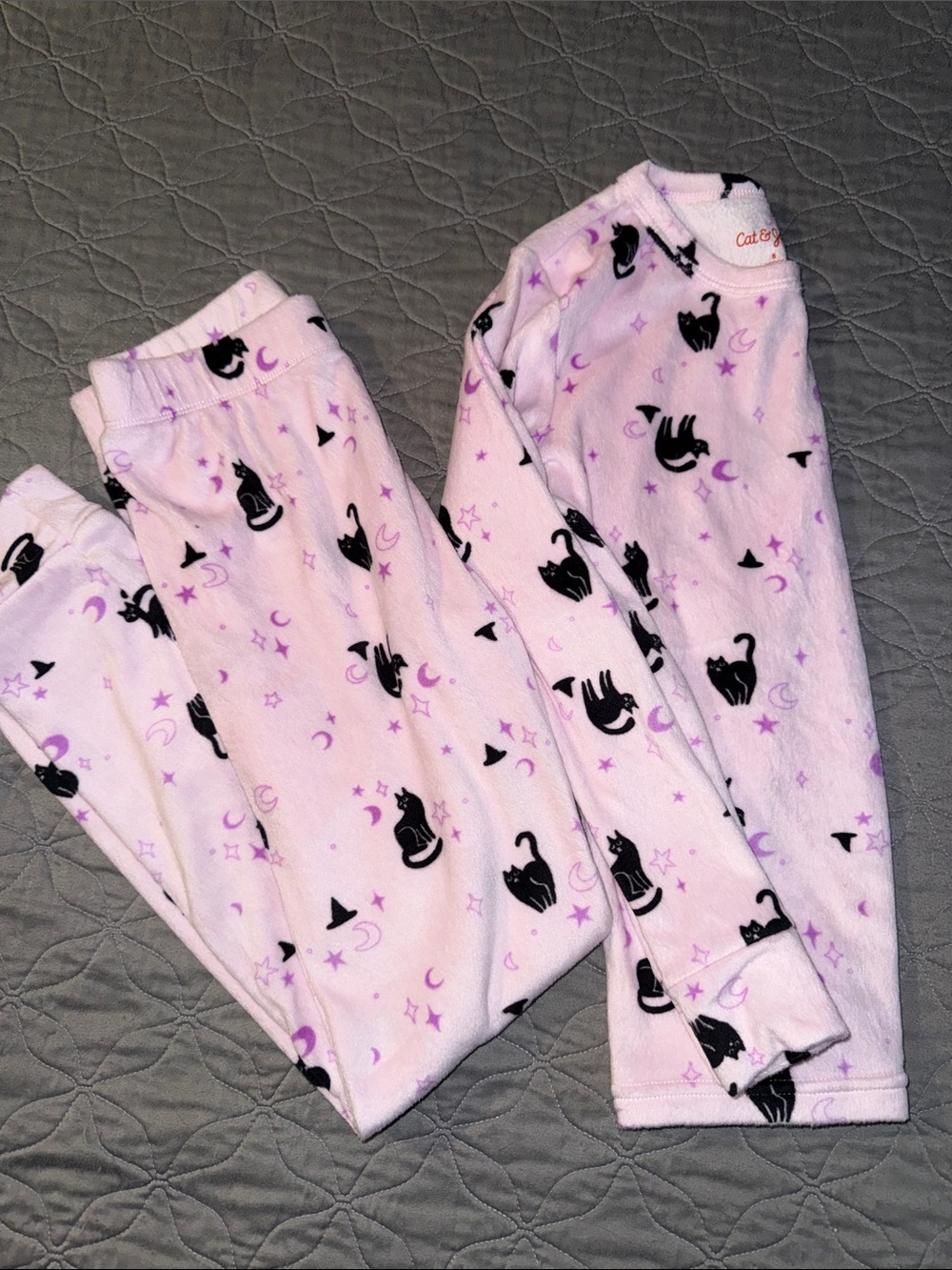 Cat & Jack Light Pink Black Cat & Purple Moon Kids Pajama Set